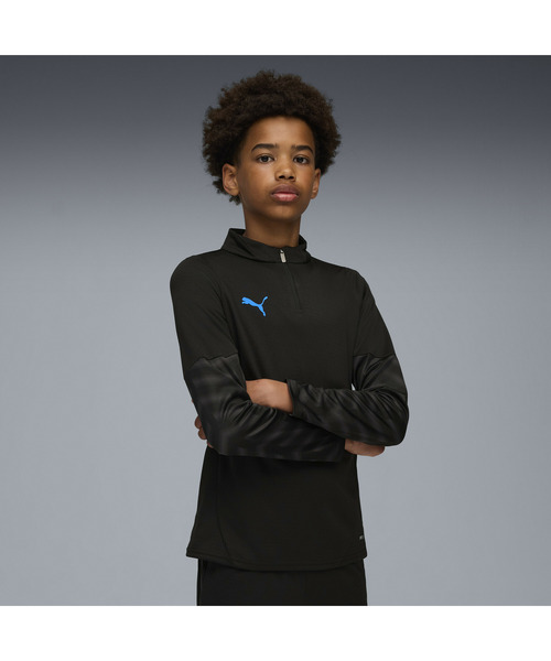PUMA（プーマ）の「PUMA プーマ キッズ サッカー INDIVIDUALCUP 1/4 ジップトップ 120-160cm（ジャージ・キッズ・ブラック×ブルー/ブルー系その他2・130/120/140/160/150）」の3枚目の写真