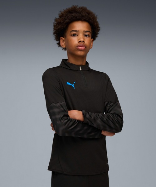 PUMA（プーマ）の「PUMA プーマ キッズ サッカー INDIVIDUALCUP 1/4 ジップトップ 120-160cm（ジャージ・キッズ・ブラック×ブルー/ブルー系その他2・130/120/140/160/150）」の4枚目の写真