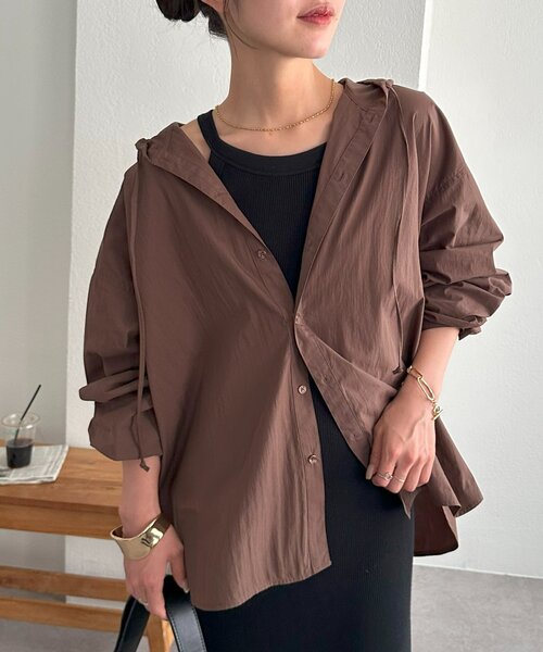 ユニセックス】ワッシャーナイロンフード付きシャツ（シャツ/ブラウス