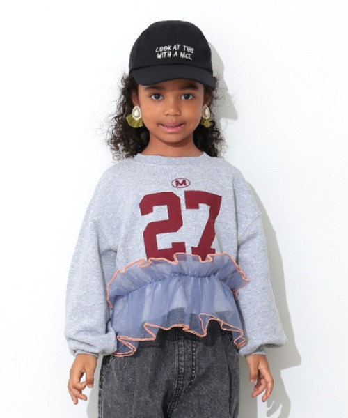 Ocean&Ground(オーシャン&グラウンド)の「チュールフリルナンバリングスウェット(スウェット・キッズ・ライトパープル/チャコール/グレー・140/130/120/110/100/90)」の2枚目の写真