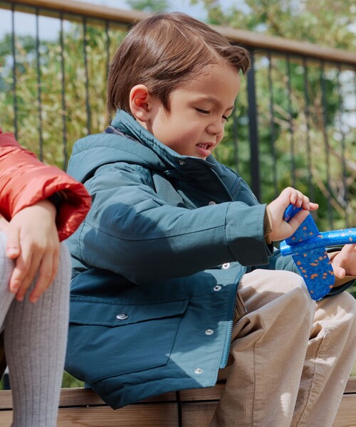 GERRY(ジェリー)の「【別注】GERRY / 中綿 マウンテン ブルゾン 2025FW(100~150cm)(ブルゾン・キッズ・キャメル/ダークグリーン・100/110/120/130/140/150)」の4枚目の写真