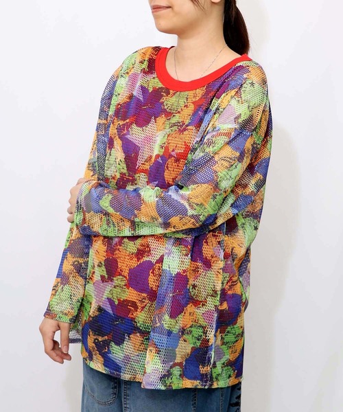 ScoLar(スカラー)の「152695:タンクトップ付 花柄メッシュプルオーバー(Tシャツ/カットソー・レディース・レッド/グリーン/ブラック・M)」の16枚目の写真