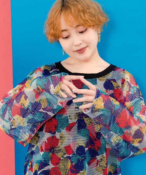 ScoLar(スカラー)の「152695:タンクトップ付 花柄メッシュプルオーバー(Tシャツ/カットソー・レディース・レッド/グリーン/ブラック・M)」の8枚目の写真