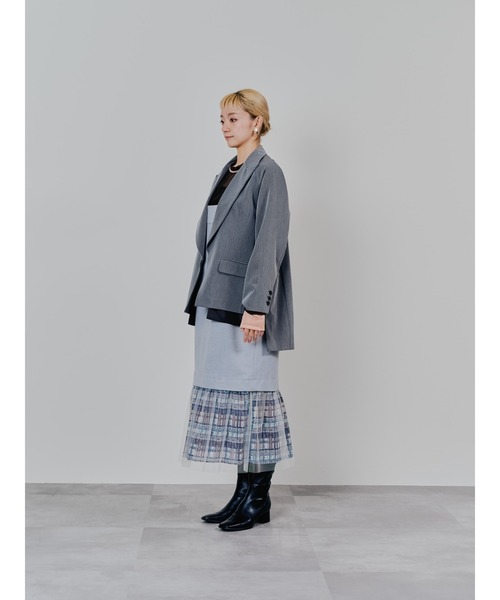 TEVALT（ヴァレット）の「配色ストライプポイントアシメヘムジャケット（テーラードジャケット・レディース・ブラック/チャコールグレー・38）」の15枚目の写真