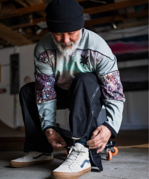 VOLCOM（ボルコム）の「【VOLCOM/ボルコム】 POVJ Bryan Iguchi Tds Pants /サイドジッパー付きマルチポケットチノパンツ（チノパンツ・メンズ・ブラック・34inch/36inch）」の5枚目の写真