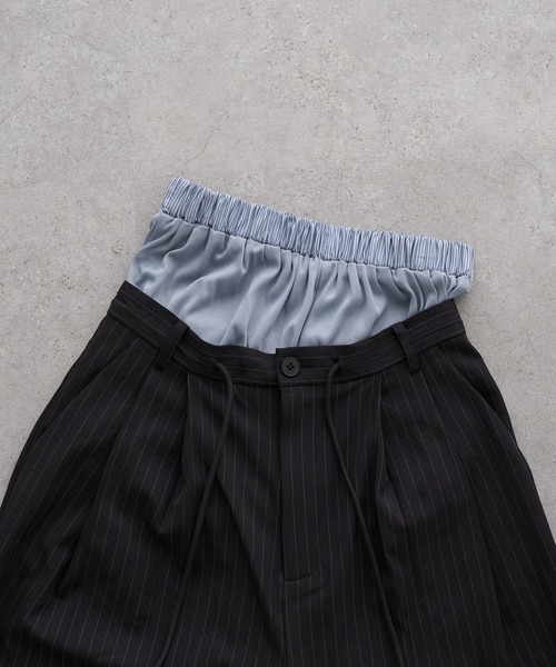 RAY CASSIN（レイカズン）の「レイヤードスラックスイージーパンツ（スラックス・レディース・グレー/グレー系その他2/ブラック系その他2・FREE/S）」の17枚目の写真