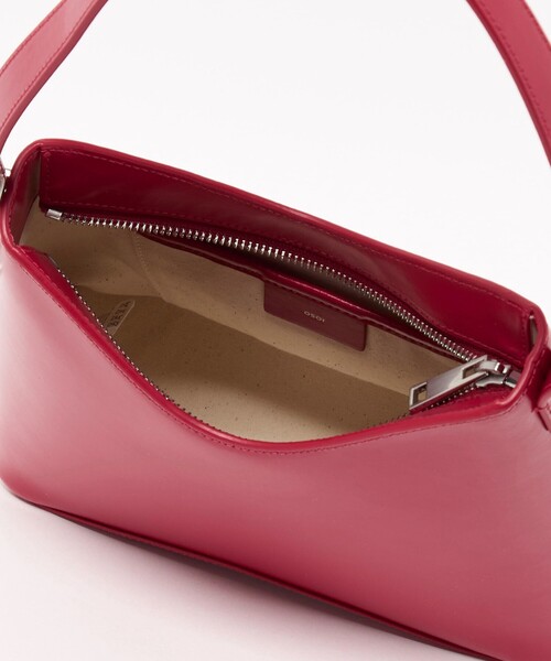 OSOI(オソイ)の「<OSOI>EGG MINI バッグ(ショルダーバッグ・レディース・レッド/ブラック/オフホワイト・FREE)」の15枚目の写真