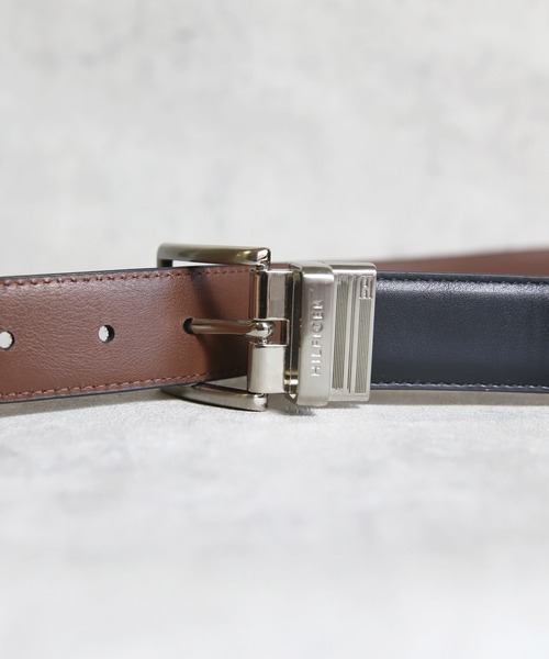 TOMMY HILFIGER（トミーヒルフィガー）の「TOMMY HILFIGER リバーシブルレザーベルト（ベルト・メンズ・ブラック系その他・32/34/36/38）」の5枚目の写真