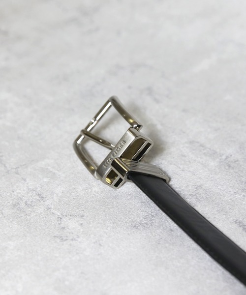 TOMMY HILFIGER（トミーヒルフィガー）の「TOMMY HILFIGER リバーシブルレザーベルト（ベルト・メンズ・ブラック系その他・32/34/36/38）」の4枚目の写真