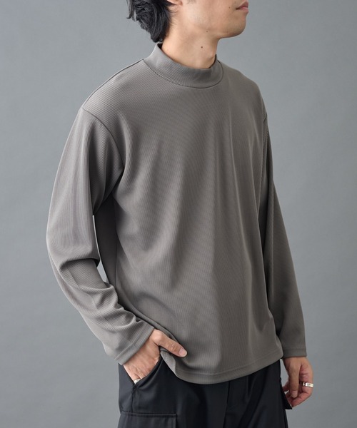 COLONY 2139（コロニートゥーワンスリーナイン）の「ドレープリブハイネック長袖T（Tシャツ/カットソー・メンズ・ホワイト/ブラック/グレー・MEDIUM/LARGE）」の11枚目の写真