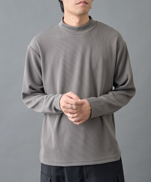 COLONY 2139（コロニートゥーワンスリーナイン）の「ドレープリブハイネック長袖T（Tシャツ/カットソー・メンズ・ホワイト/ブラック/グレー・MEDIUM/LARGE）」の8枚目の写真