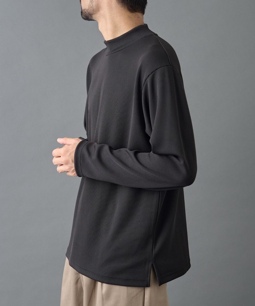 COLONY 2139（コロニートゥーワンスリーナイン）の「ドレープリブハイネック長袖T（Tシャツ/カットソー・メンズ・ホワイト/ブラック/グレー・MEDIUM/LARGE）」の13枚目の写真