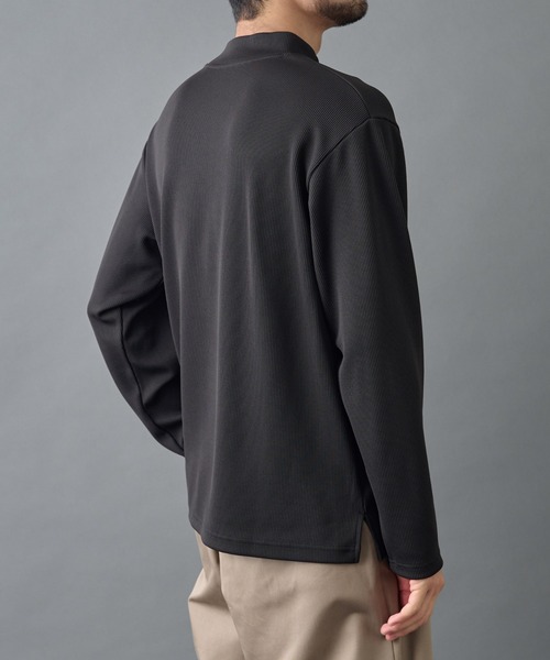 COLONY 2139（コロニートゥーワンスリーナイン）の「ドレープリブハイネック長袖T（Tシャツ/カットソー・メンズ・ホワイト/ブラック/グレー・MEDIUM/LARGE）」の15枚目の写真