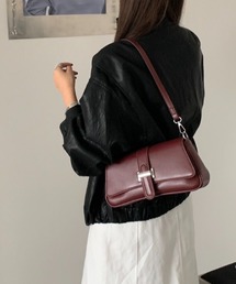 ベルトバックルデザイン2WAYショルダーバッグ