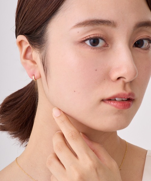 CALIN STANDARD(カリンスタンダード)の「◆金属アレルギー対応◆◆made in japan◆【純金厚メッキ】 プレーン 極小ミニマル ループフィットイヤリング(イヤリング・レディース・シルバー/ゴールド/ピンクゴールド・FREE)」の7枚目の写真