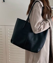 cammie（キャミー）の「大容量合皮シンプルトートバッグ（トートバッグ）」