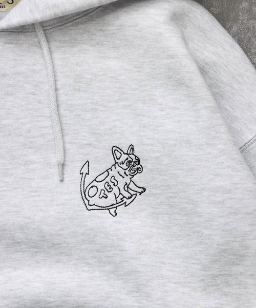 The Endless Summer（エンドレスサマー）の「TES BANDANA EMB BIG SWEAT PARKA / スウェットパーカー（パーカー・メンズ・ネイビー/ブラック/オフホワイト・SMALL/MEDIUM/LARGE/X-LARGE）」の6枚目の写真