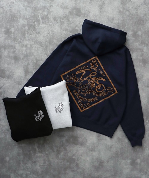 The Endless Summer（エンドレスサマー）の「TES BANDANA EMB BIG SWEAT PARKA / スウェットパーカー（パーカー・メンズ・ネイビー/ブラック/オフホワイト・SMALL/MEDIUM/LARGE/X-LARGE）」の4枚目の写真