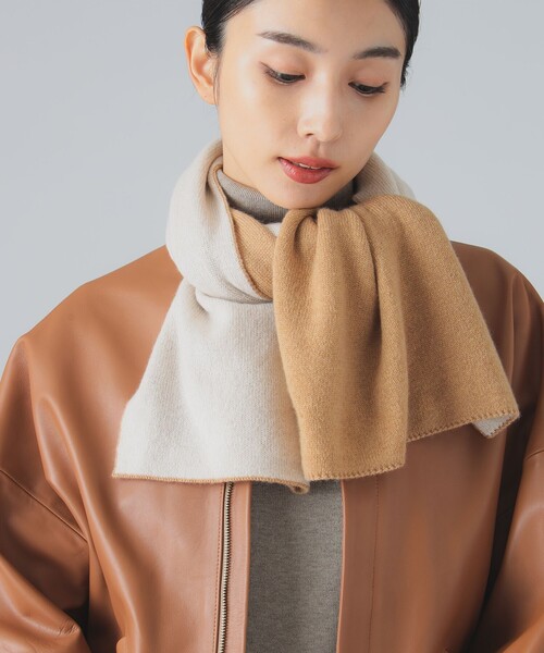 Johnstons of Elgin（ジョンストンズオブエルガン）の「Johnstons of Elgin / リバーシブル ニット ストール（ストール/ショール・レディース・ブラック/ブラウン系その他4・ONE SIZE）」の4枚目の写真