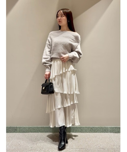 SNIDEL（スナイデル）の「サテンナローティアードスカート（スカート・レディース・ブラウン/ブルー/アイボリー・1/0）」の21枚目の写真