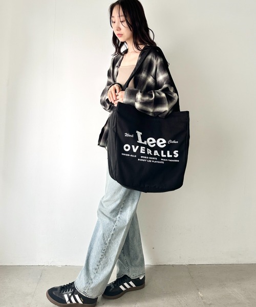 Lee（リー）の「Lee/リー BIG ニュースペーパーバッグ/ポストマン/ショルダーバッグ/かすれプリント（ショルダーバッグ・レディース・オフホワイト/ブラック・FREE）」の6枚目の写真