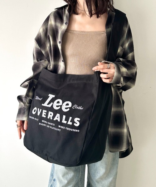 Lee（リー）の「Lee/リー BIG ニュースペーパーバッグ/ポストマン/ショルダーバッグ/かすれプリント（ショルダーバッグ・レディース・オフホワイト/ブラック・FREE）」の3枚目の写真