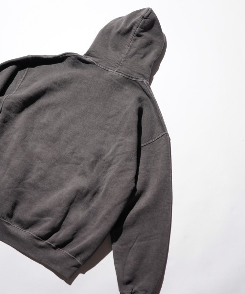 TOWNCRAFT（タウンクラフト）の「TOWN CRAFT タウンクラフト / 90S PIGMENT PULL HOODIE（パーカー・メンズ・ピンク/ネイビー/パープル/ブラック/ブルーグレー/オリーブ/エメラルド/ライトブルー/グレー/ターコイズブルー・MEDIUM/X-LARGE/XX-LARGE/LARGE）」の21枚目の写真