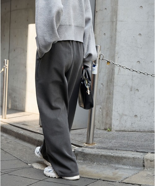 MONO-MART（モノマート）の「＜アンチピリング/ウォッシャブル＞ヴィンテージライク ピグメントダンボールカーブパンツ（その他パンツ・レディース・オフホワイト/グレー/ネイビー/ブラック/チャコールグレー・M/S/L）」の8枚目の写真