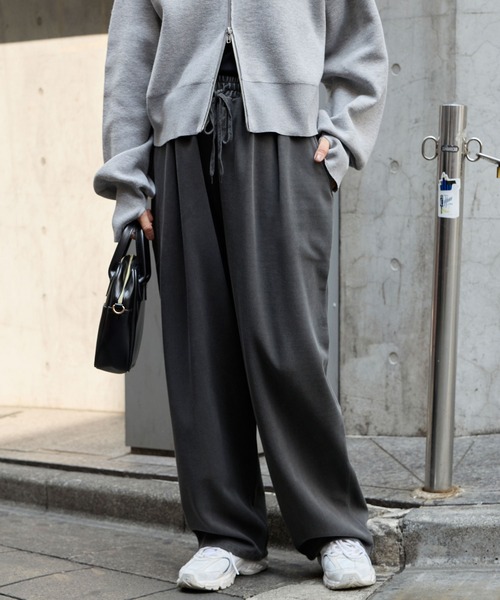 MONO-MART（モノマート）の「＜アンチピリング/ウォッシャブル＞ヴィンテージライク ピグメントダンボールカーブパンツ（その他パンツ・レディース・オフホワイト/グレー/ネイビー/ブラック/チャコールグレー・M/S/L）」の9枚目の写真