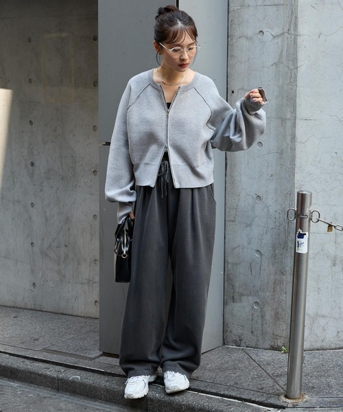 MONO-MART（モノマート）の「＜アンチピリング/ウォッシャブル＞ヴィンテージライク ピグメントダンボールカーブパンツ（その他パンツ・レディース・オフホワイト/グレー/ネイビー/ブラック/チャコールグレー・M/S/L）」の11枚目の写真