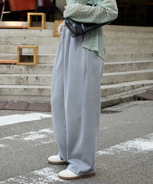 MONO-MART（モノマート）の「＜アンチピリング/ウォッシャブル＞ヴィンテージライク ピグメントダンボールカーブパンツ（その他パンツ・レディース・オフホワイト/グレー/ネイビー/ブラック/チャコールグレー・M/S/L）」の16枚目の写真