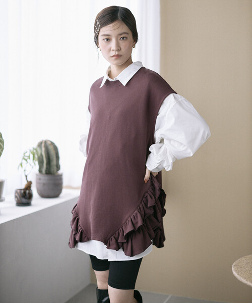 Firsthand(ファーストハンド)の「Firsthand/ファーストハンド オーガニックコットン 裾フリルトップス / リラックスフィット / 裏毛スウェット / ベスト(ベスト・レディース・ブラウン/グレー/ブラック・ONE SIZE)」の5枚目の写真