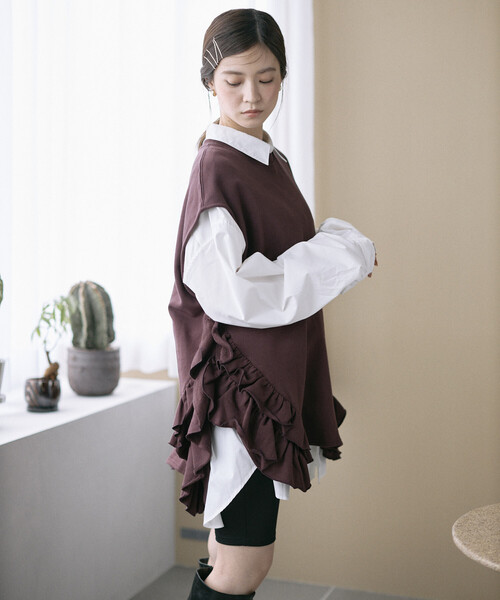 Firsthand(ファーストハンド)の「Firsthand/ファーストハンド オーガニックコットン 裾フリルトップス / リラックスフィット / 裏毛スウェット / ベスト(ベスト・レディース・ブラウン/グレー/ブラック・ONE SIZE)」の8枚目の写真