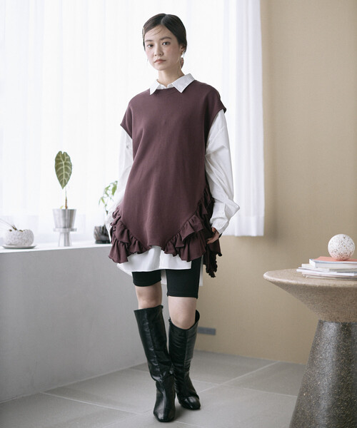 Firsthand(ファーストハンド)の「Firsthand/ファーストハンド オーガニックコットン 裾フリルトップス / リラックスフィット / 裏毛スウェット / ベスト(ベスト・レディース・ブラウン/グレー/ブラック・ONE SIZE)」の9枚目の写真