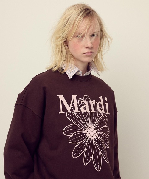Mardi Mercredi(マルディメクルディ)の「SWEATSHIRT FLOWERMARDI / スウェットシャツ フラワーマルディ(スウェット・レディース・チャコールグレー/ブラウン/ネイビー/ブラック×ベージュ/ブラウン系その他/オートミール/ブラック×パープル/アッシュブラウン・FREE)」の20枚目の写真