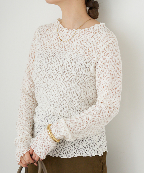 IENA(イエナ)の「リーフレース ボトルネックプルオーバー(Tシャツ/カットソー・レディース・アイボリー/ブラック・FREE)」の3枚目の写真