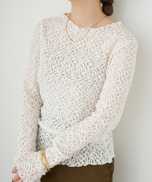 IENA(イエナ)の「リーフレース ボトルネックプルオーバー(Tシャツ/カットソー・レディース・アイボリー/ブラック・FREE)」の6枚目の写真