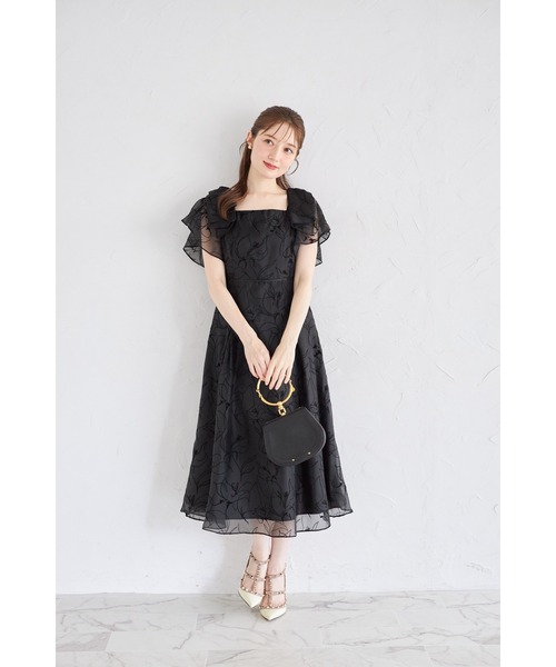 tocco closet（トッコ　クローゼット）の「リボンラッフルスリーブラインフロッキーフラワーワンピース（ワンピース・レディース・ブラック/ラベンダー・M）」の7枚目の写真