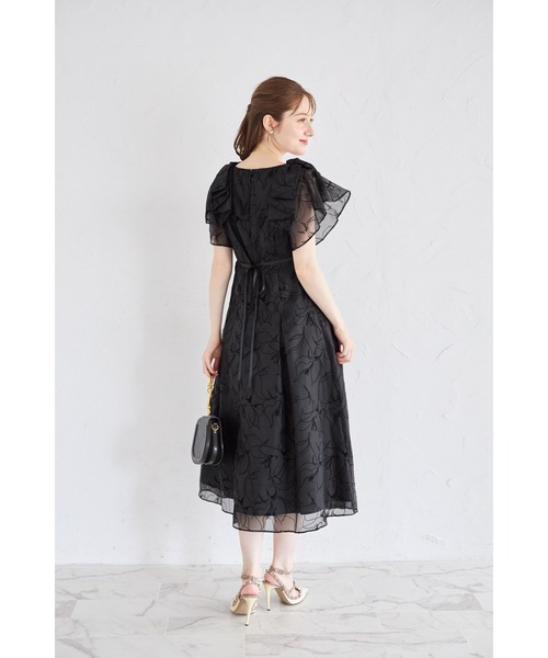 tocco closet（トッコ　クローゼット）の「リボンラッフルスリーブラインフロッキーフラワーワンピース（ワンピース・レディース・ブラック/ラベンダー・M）」の17枚目の写真