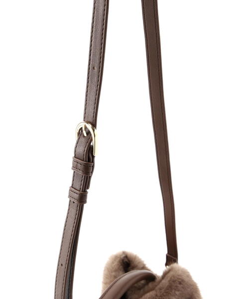 NATURAL BEAUTY BASIC（ナチュラルビューティーベーシック）の「◇フェイクミンクラウンドバッグ（ハンドバッグ・レディース・オフホワイト/ブラウン・ﾌﾘ-）」の9枚目の写真