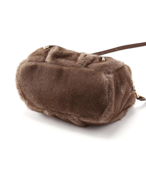 NATURAL BEAUTY BASIC（ナチュラルビューティーベーシック）の「◇フェイクミンクラウンドバッグ（ハンドバッグ・レディース・オフホワイト/ブラウン・ﾌﾘ-）」の13枚目の写真