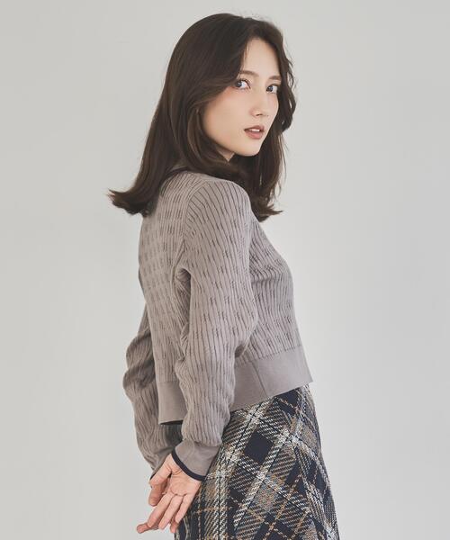 SWINGLE（スウィングル）の「配色ポロニット（ニット/セーター・レディース・ネイビー/ライトグレー/キャメル/ブラウン/グレー/オフホワイト・FREE）」の13枚目の写真