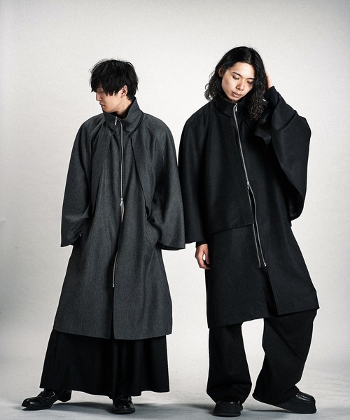 NO ID.（ノーアイディ）の「【NO ID.】High-Collar Inverness Coat / ハイ カラー インバネス コート（その他アウター・メンズ・グレー/ブラック・ONE SIZE）」の5枚目の写真