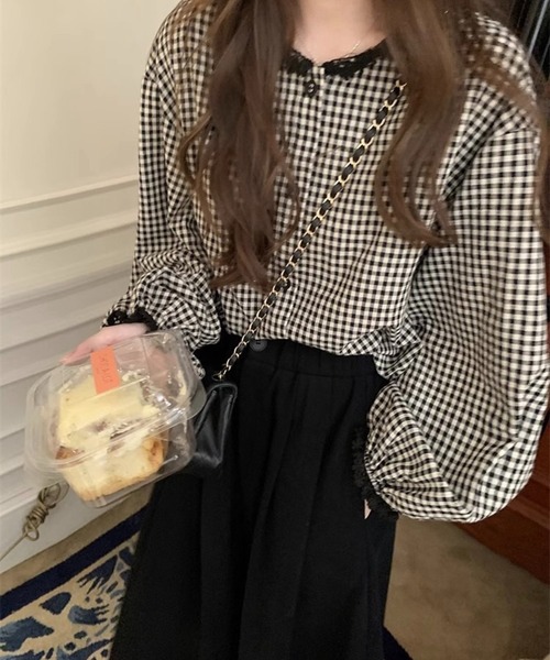 SHOUYO(ショウヨウ)の「ギンガムチェックブラウス/ボリュームロングスリーブ(シャツ/ブラウス・レディース・ブラック/ブルー・M)」の4枚目の写真