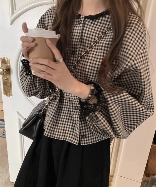 SHOUYO(ショウヨウ)の「ギンガムチェックブラウス/ボリュームロングスリーブ(シャツ/ブラウス・レディース・ブラック/ブルー・M)」の9枚目の写真