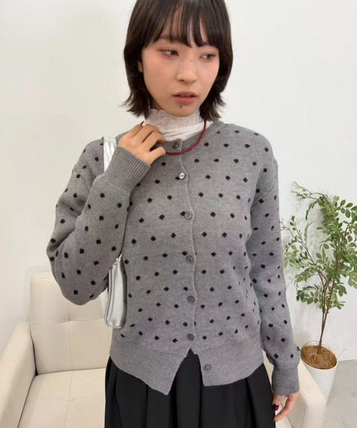 mebole(メボレ)の「ハイネックメロウシアートップス(Tシャツ/カットソー・レディース・ブラック/ホワイト・FREE)」の13枚目の写真