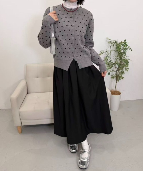 mebole(メボレ)の「ハイネックメロウシアートップス(Tシャツ/カットソー・レディース・ブラック/ホワイト・FREE)」の18枚目の写真