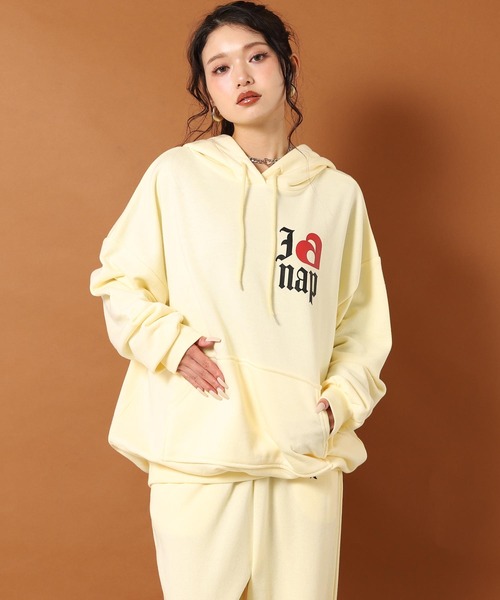 ANAP（アナップ）の「I LOVE anap プリント スウェット パーカー（スウェット・レディース・ブラック/グレー/ライトイエロー・F）」の14枚目の写真