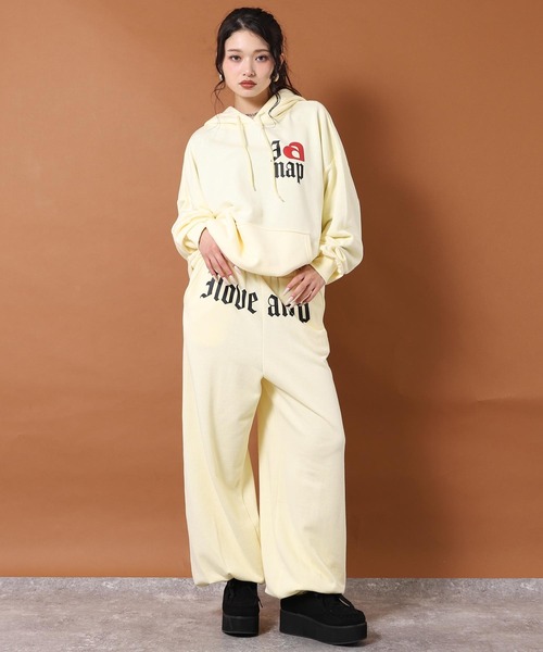 ANAP（アナップ）の「I LOVE anap プリント スウェット パーカー（スウェット・レディース・ブラック/グレー/ライトイエロー・F）」の18枚目の写真