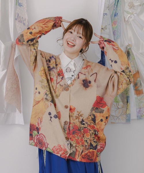 153669：アンティーク風秋色ネコカーディガン